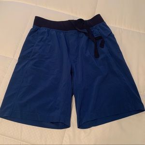 Men’s Lululemon workout shorts